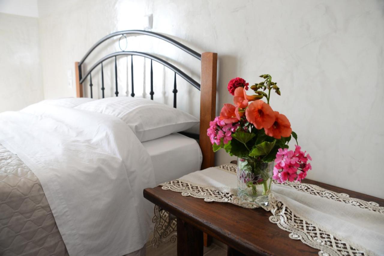 Studios Aeolos Kalymnos Myrties Екстериор снимка