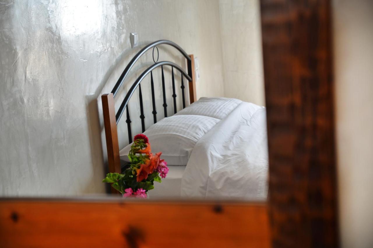 Studios Aeolos Kalymnos Myrties Екстериор снимка